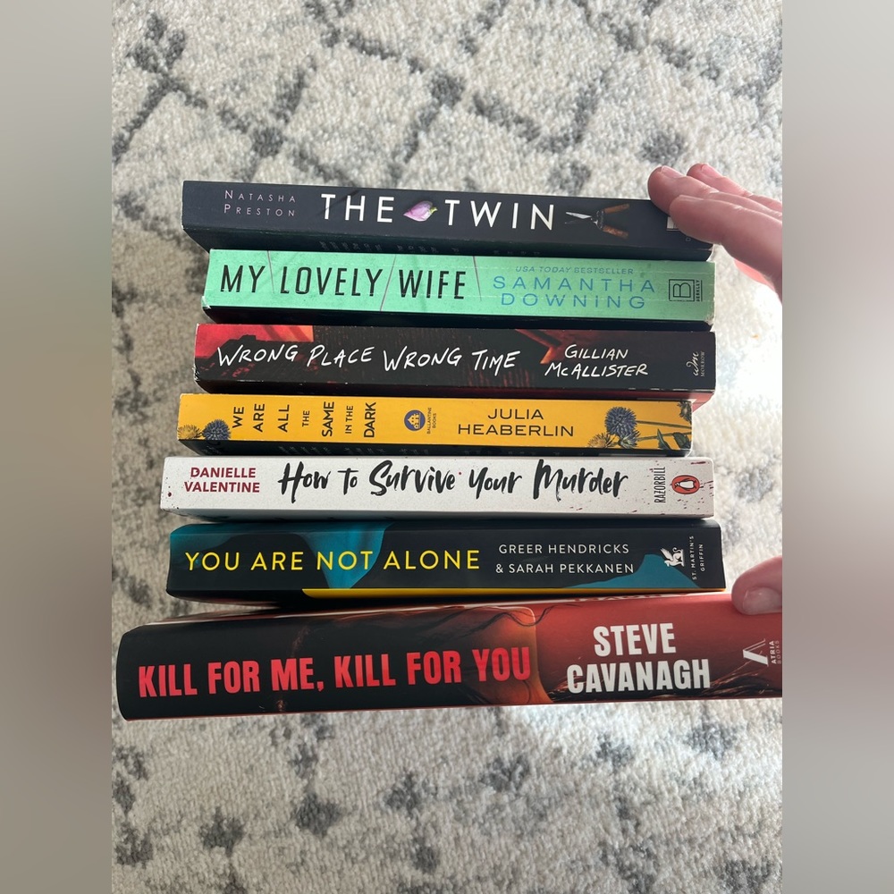 Lot of Psychological Thriller books